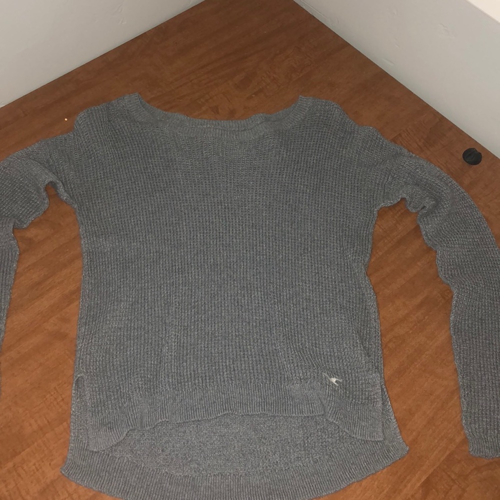 Hollister sweater